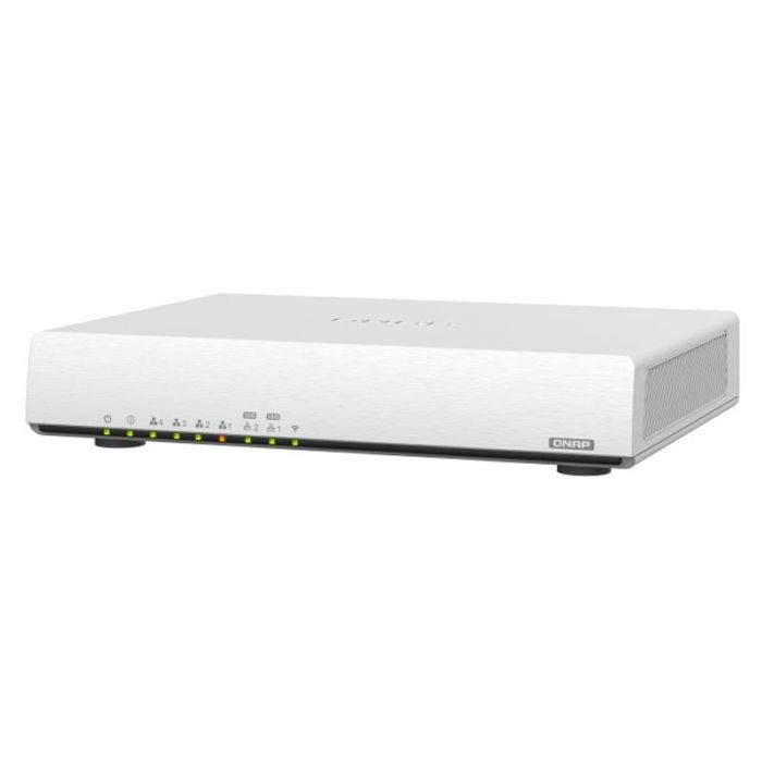 QNAP QHora-301W Router Wi-Fi 6 AX3600 2x10GbE+4x1GbE 1 QNAP QHora-301W Router Wi-Fi 6 AX3600 2x10GbE+4x1GbE 1