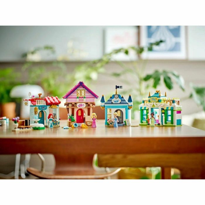 Lego 43246 Disney Princess Las Aventuras de las Princesas Disney en el Mercado, Juguete con 4 Mini Muñecas: Ariel, Cenicienta 1