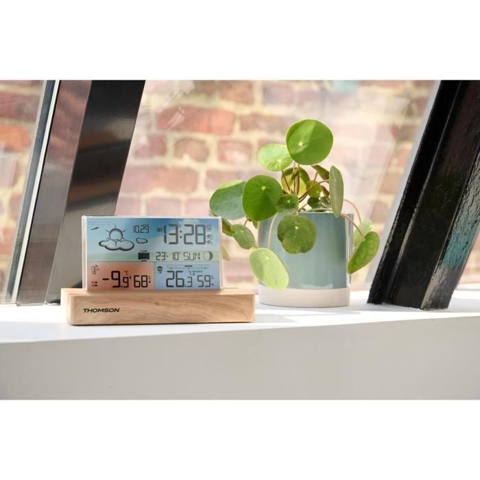 Thomson THO3499550389203 Reloj Despertador Estación Meteorológica con Visualizador Temperatura, Higrometría, Alarma Dual, USB-C, Sonda Inalámbrica, Madera Clara 5 Thomson THO3499550389203 Reloj Despertador Estación Meteorológica con Visualizador Temperatura, Higrometría, Alarma Dual, USB-C, Sonda Inalámbrica, Madera Clara 5