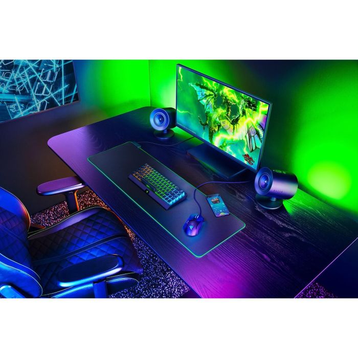 Razer Nommo V2 4