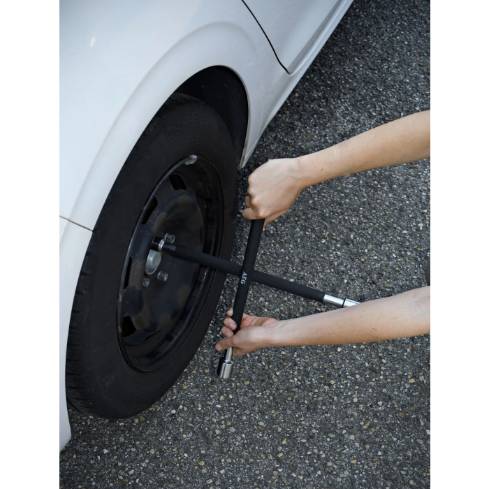 Aeg Llave Cruzada Reforzada Extractor con Enchufes 17/19/21 mm y Cuadrado 1/2" Acero Inoxidable 2