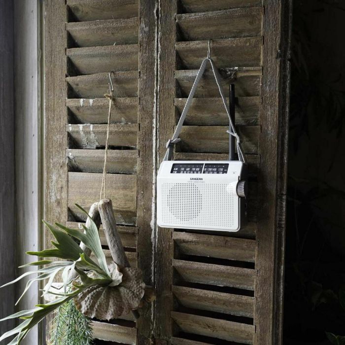 Radio AM/FM Sangean PR-D6 10