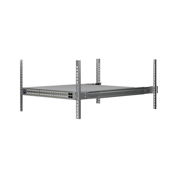 Ubiquiti Enterprise-grade 48-port Layer 3 Etherlighting PoE+++ Switch 10 GbE RJ45 25G SFP28 2