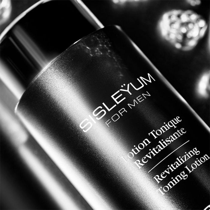 Sisley Sisleÿum For Men Revitalizing Toning Lotion 150 mL 1 Sisley Sisleÿum For Men Revitalizing Toning Lotion 150 mL 1
