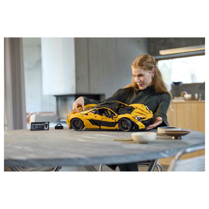 Lego 42172 McLaren P1 - Kit de Modelo de Hiperdeportivo para Adultos Entusiastas de Vehículos 23