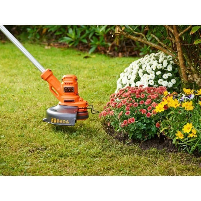BLACK & DECKER BESTA525 Recortadora de Hilo Cortabordes 25cm 450W 2 BLACK & DECKER BESTA525 Recortadora de Hilo Cortabordes 25cm 450W 2