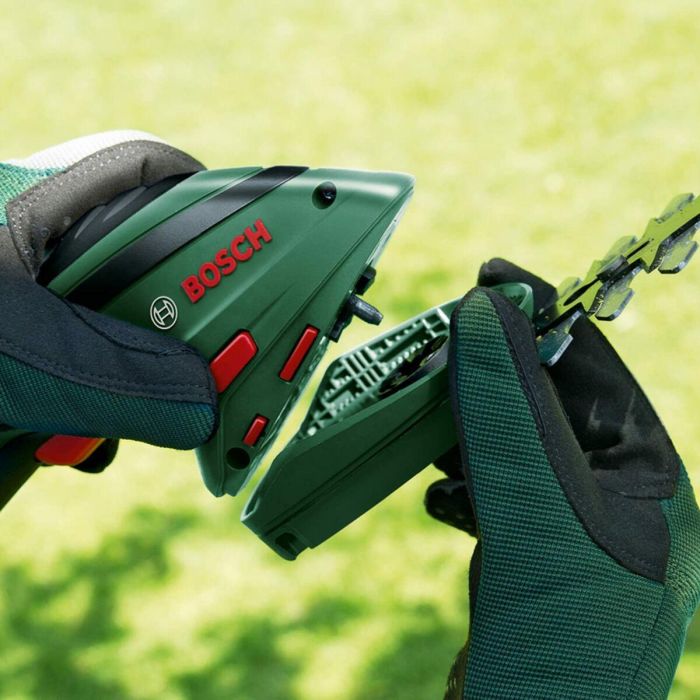 Bosch Isio Juego de 2 Cuchillas Recortadoras Multi-Click de 8 y 12 cm para Cortasetos y Escultura de Setos 3 Bosch Isio Juego de 2 Cuchillas Recortadoras Multi-Click de 8 y 12 cm para Cortasetos y Escultura de Setos 3