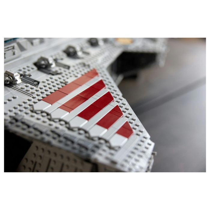 LEGO Star Wars Crucero de Ataque Clase Venator de la República 75367 - Juego de Construcción con 5374 Piezas 24
