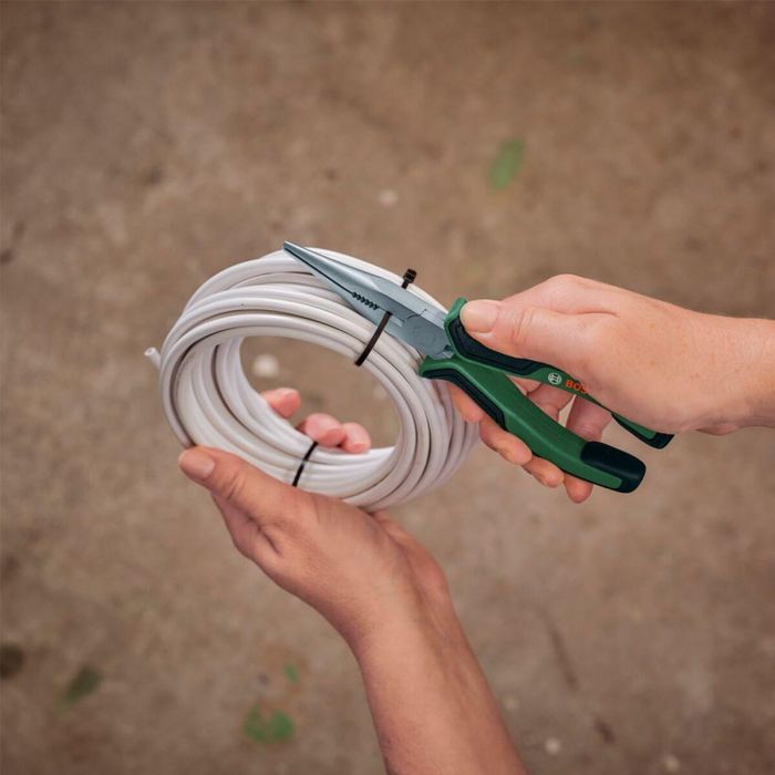 Bosch BOS4053423302356 Alicates de Punta Plana de 180 mm 1