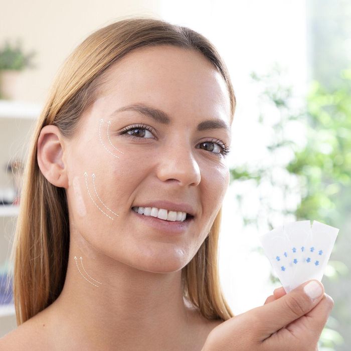 Parches de Lifting Facial Adhesivos Invisibles Liftrik InnovaGoods 40 unidades 9 Parches de Lifting Facial Adhesivos Invisibles Liftrik InnovaGoods 40 unidades 9
