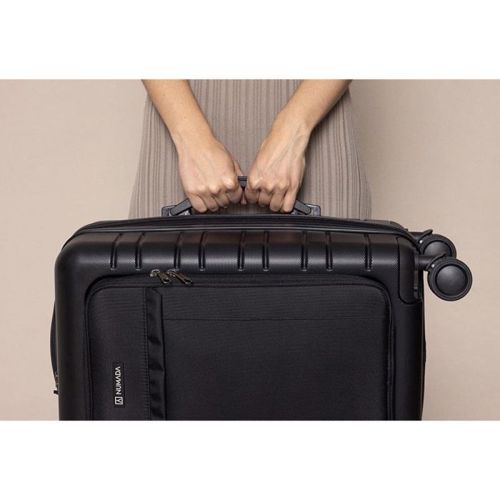 Numada 1200608 Maleta de cabina 38L negra rígida 55x35.5x23.5cm con cierre TSA y puerto USB 8