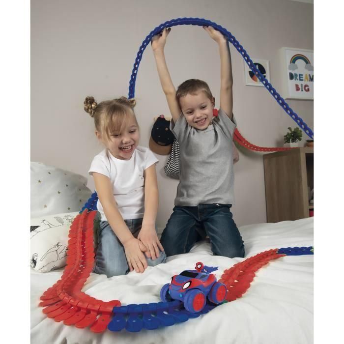 Set de descubrimiento Spidey Flextreme - Baterías incluidas - 184 pistas flexibles y 1 vehículo 3