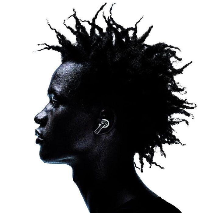 Auriculares con Micrófono Nothing A10600061 Negro Transparente 15