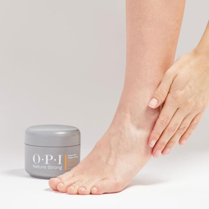 Opi Nature Strong Skincare Exfoliante Para Manos Y Pies 250 mL 1