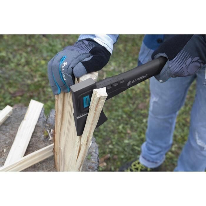 GARDENA Universal Hatchet 900 B - Negro y Azul 4 GARDENA Universal Hatchet 900 B - Negro y Azul 4