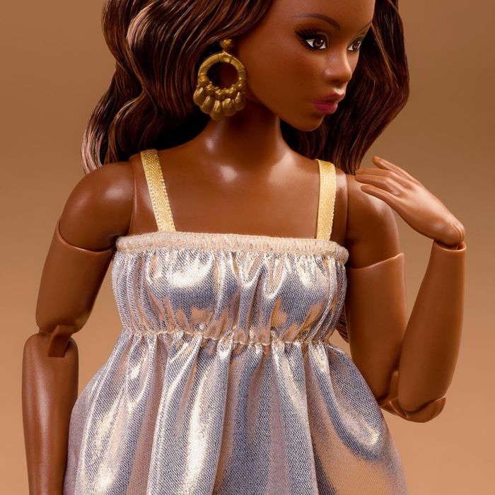 Barbie Muñeca Signature Basics 09 JJX28 de Mattel - Figura de colección para mayores de 6 años 3 Barbie Muñeca Signature Basics 09 JJX28 de Mattel - Figura de colección para mayores de 6 años 3