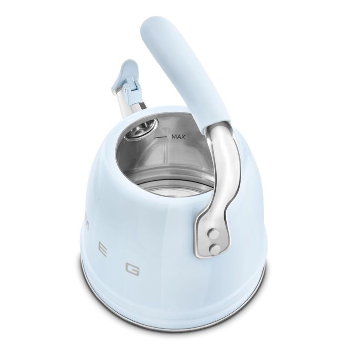 Smeg Stovetop Kettle 50´Style Blue WKF01PB 1 Smeg Stovetop Kettle 50´Style Blue WKF01PB 1