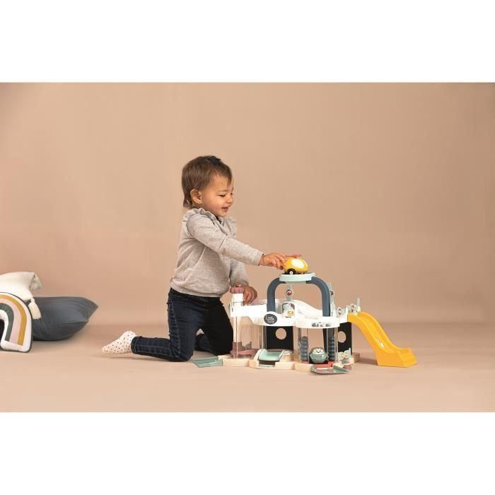 Smoby Primer Garaje de Juguete Little Smoby con Ascensor, Estación de Lavado, Puente de Reparación y Helipuerto 4 Smoby Primer Garaje de Juguete Little Smoby con Ascensor, Estación de Lavado, Puente de Reparación y Helipuerto 4