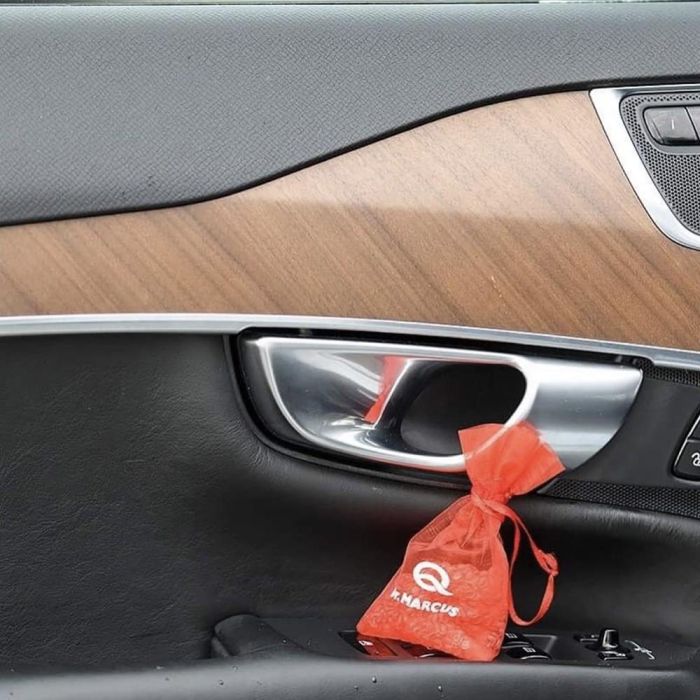 Ambientador para Coche Dr Marcus Fresh Bag Frutos rojos Fragancia Bolsita 3