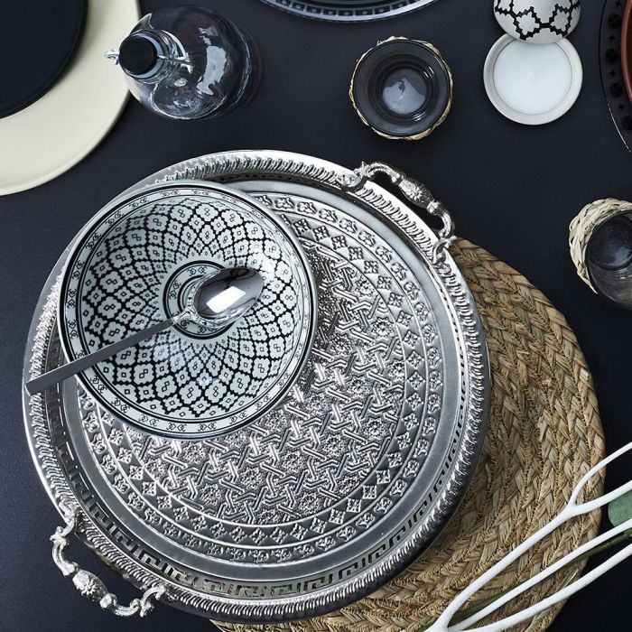 Home Deco Factory Bandeja de Metal con Asas 42 cm para Servir o Decorar - Colección Mirage 4