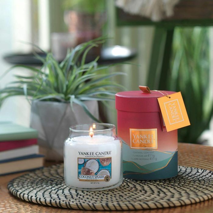 Yankee Candle Classic Medium Jar Scented Candle Coconut Splash 411 gr 3