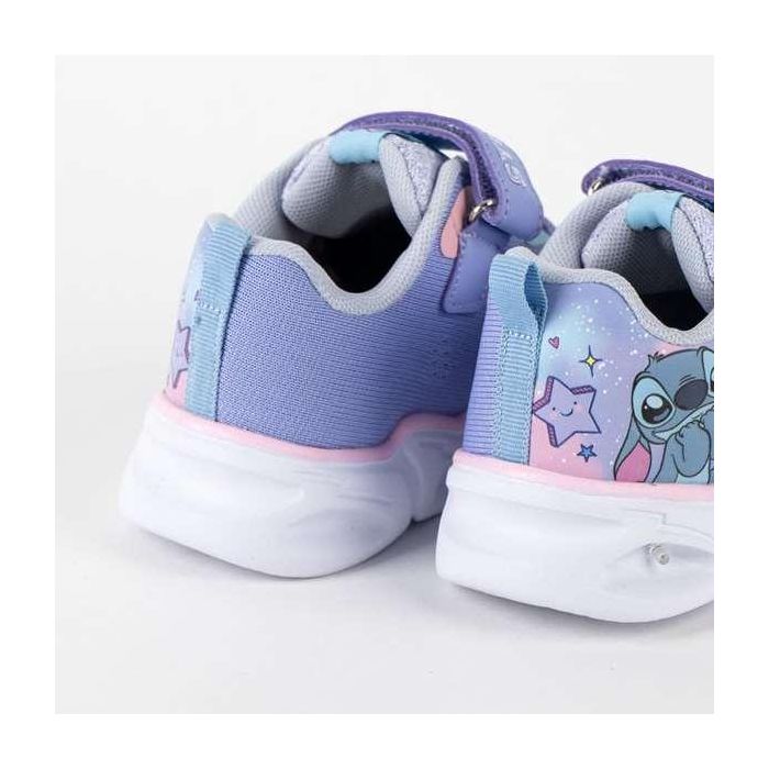 Cerdá Deportiva con Luces Stitch T028, Suela Ligera EVA, Talla 28, Color Lilac 5 Cerdá Deportiva con Luces Stitch T028, Suela Ligera EVA, Talla 28, Color Lilac 5