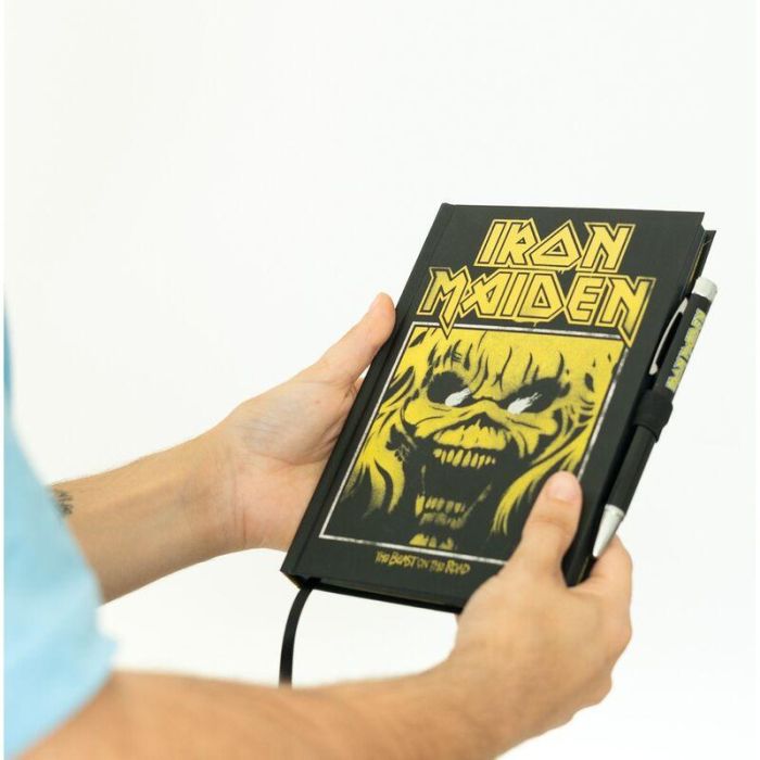 Cuaderno A5 premium + boligrafo proyector Iron Maiden 4