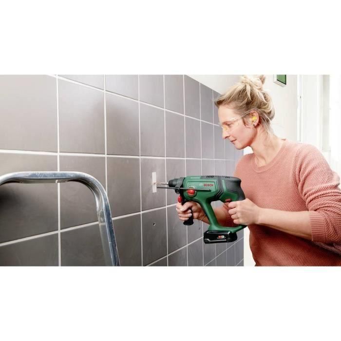 Taladro percutor BOSCH UniversalHammer 18V 2,5 Ah Inalámbrico SDS Plus 2 Taladro percutor BOSCH UniversalHammer 18V 2,5 Ah Inalámbrico SDS Plus 2