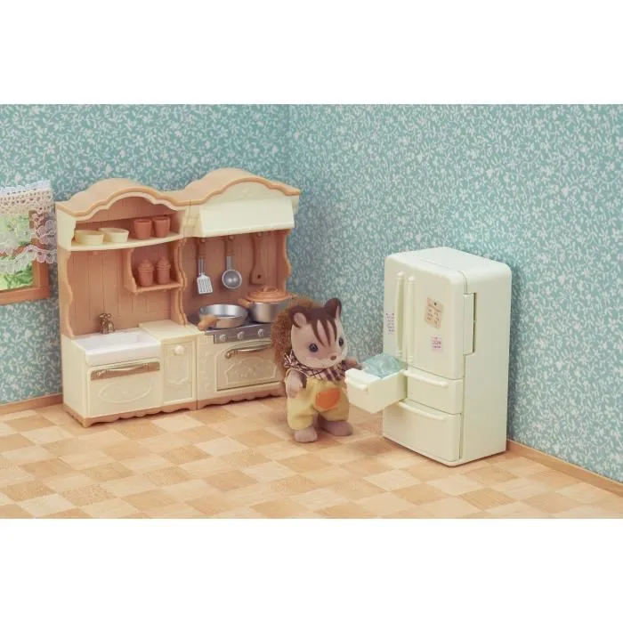 Sylvanian Families 5341 Cocina Amueblada, Conjunto con Todo lo Necesario para Amueblar una Cocina 5