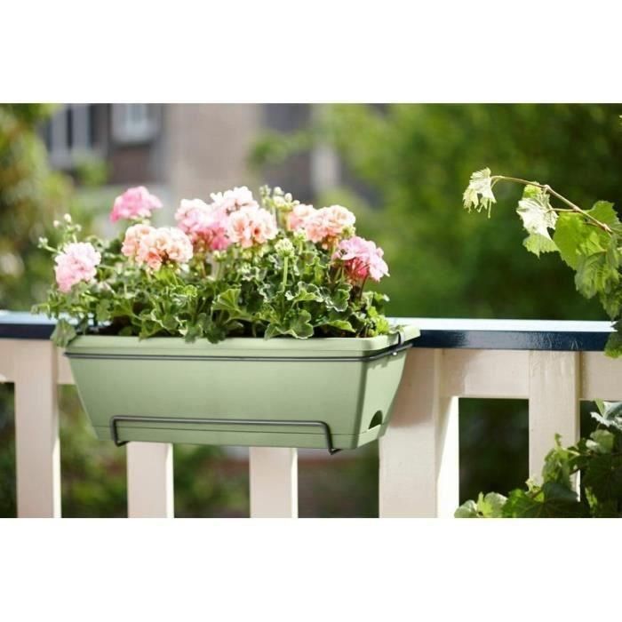 Elho Barcelona Balconier Allin1 50 - Verde - L 50 x B 28 x H 19 cm - Balcón exterior - 100% reciclado 2 Elho Barcelona Balconier Allin1 50 - Verde - L 50 x B 28 x H 19 cm - Balcón exterior - 100% reciclado 2