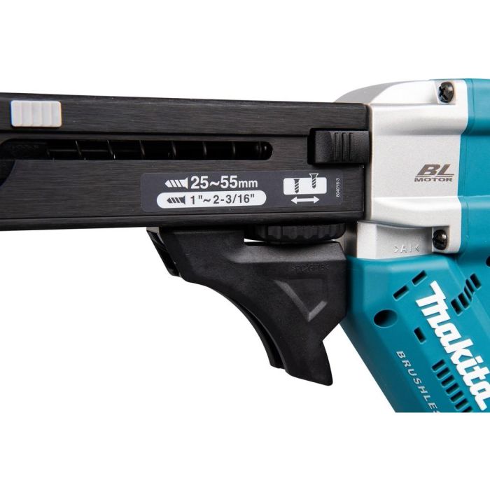Makita DFR551Z Akku-Magazinschrauber 4