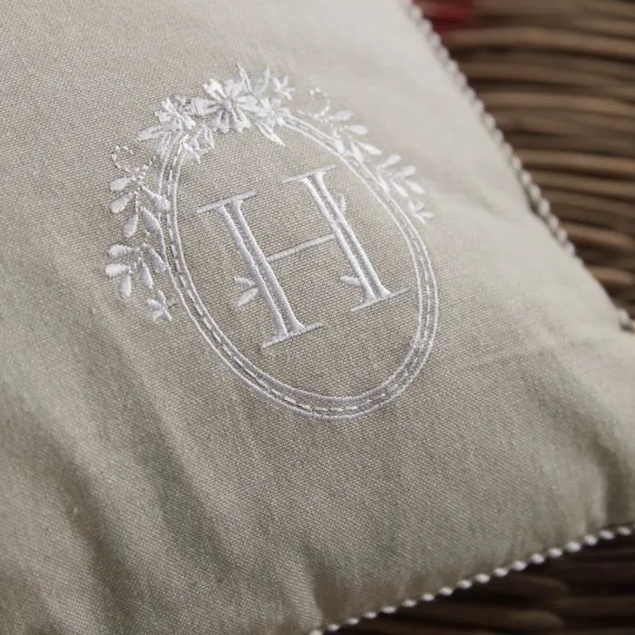 Today TOD1700240997869 Cojín Chambray x Petite broderie Berenice 40 x 40 cm 1