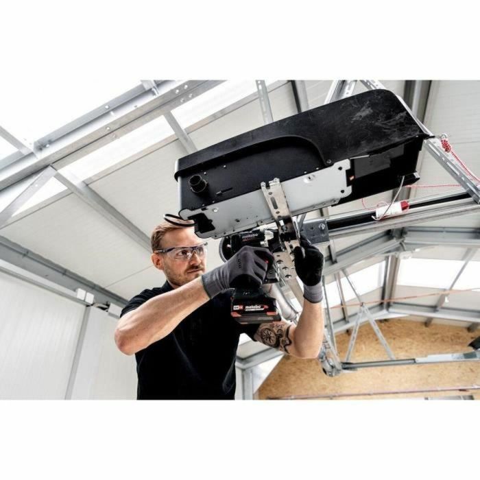 Metabo SSW 18 LT 300 BL Atornillador de impacto a batería 18V con MetaBOX 145 3
