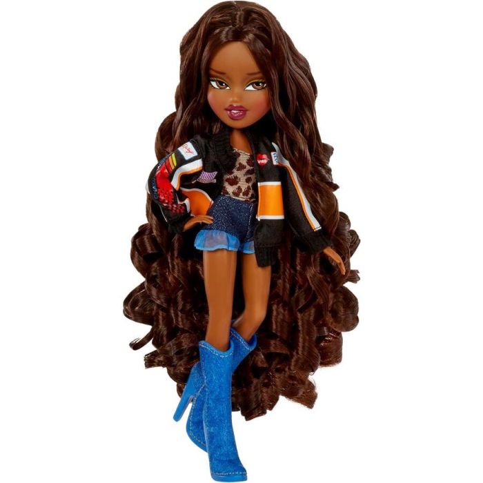 MGA Muñeca Sasha Goin Out Bratz 25cm con Accesorios +6 Años