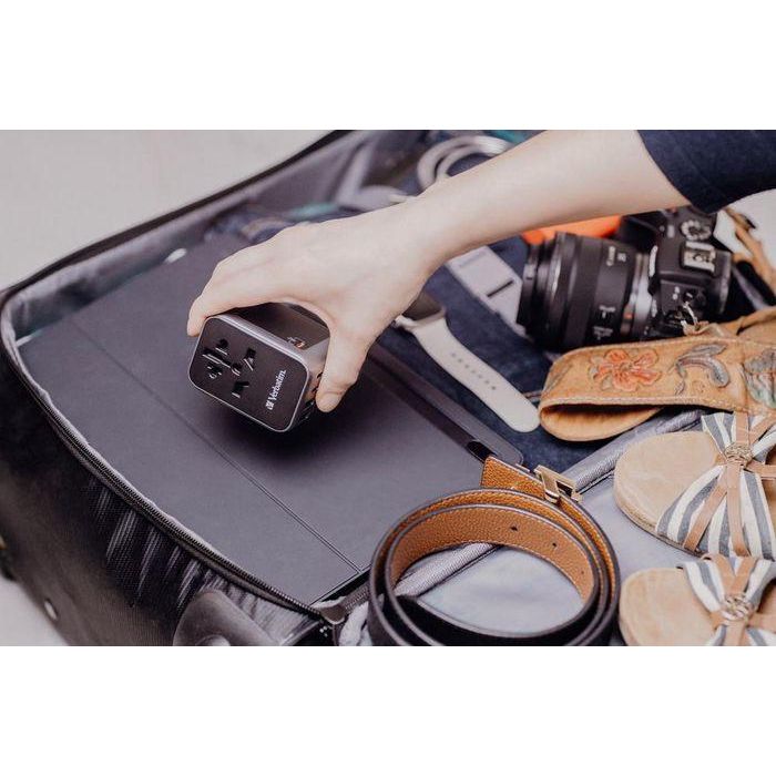 Verbatim Uta-03 Adaptador Universal De Viaje Con 1 Puerto Usb-C - 2 Puerto Usb-A - 2 Puerto Usb-C 18