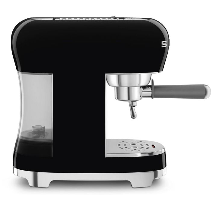 Smeg ECF02BLEU Cafetera con Diseño Estilo Retro Años 50, Color Negro 6