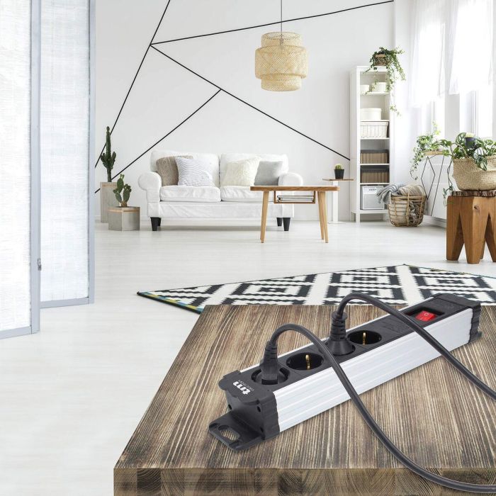 Regleta Enchufes 4 Tomas con interruptor TM Electron TMUAD404 7