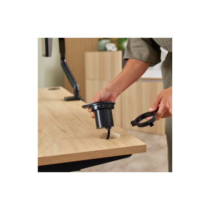 Toma Enchufe Empotrable 1 Toma de Corriente/ 1 USB Tipo-C/ 1 USB/ Negro 3 Toma Enchufe Empotrable 1 Toma de Corriente/ 1 USB Tipo-C/ 1 USB/ Negro 3