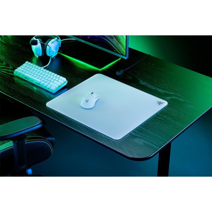 Razer Atlas Alfombrilla de ratón para juegos Blanco - Vidrio templado, Caucho, Base antiderrapante - RZ02-04890200-R3M1