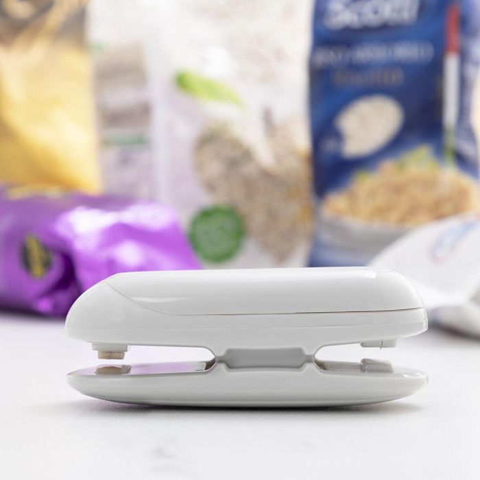 Selladora de Bolsas con Cúter y Colgador Baseyl InnovaGoods 8 Selladora de Bolsas con Cúter y Colgador Baseyl InnovaGoods 8