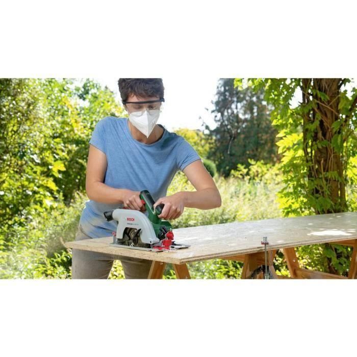 Sierra circular de mano inalámbrica Bosch Home and Garden Universal Circ 18V-53 - Máx. Profundidad de corte 53 mm 2 Sierra circular de mano inalámbrica Bosch Home and Garden Universal Circ 18V-53 - Máx. Profundidad de corte 53 mm 2