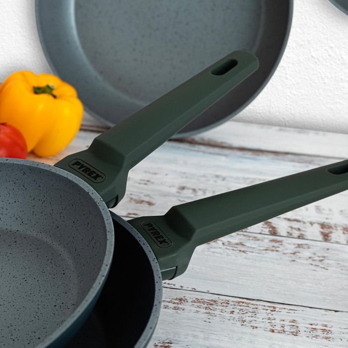 Pyrex Geoh Sartén Antiadherente 4 Capas Aluminio Forjado 28 cm Negra Inducción Mango Soft Touch Sin Níquel Garantía 10 Años 3 Pyrex Geoh Sartén Antiadherente 4 Capas Aluminio Forjado 28 cm Negra Inducción Mango Soft Touch Sin Níquel Garantía 10 Años 3