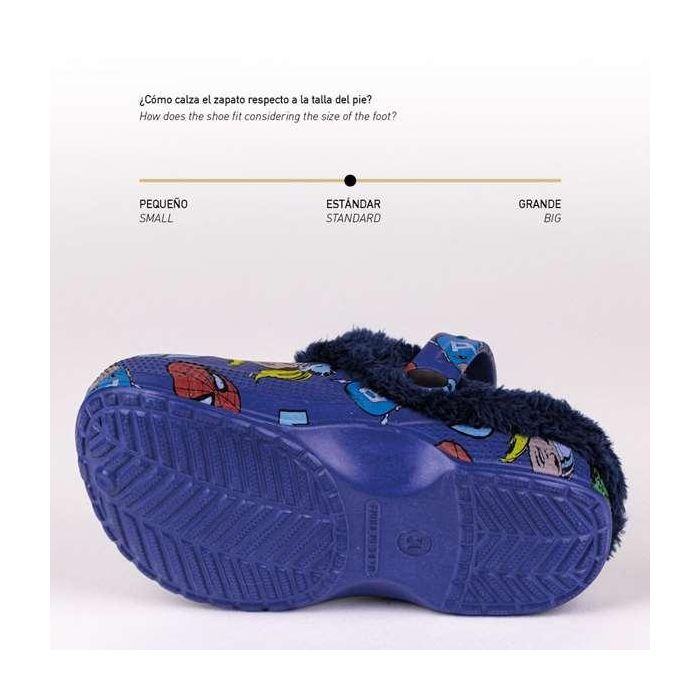 Cerdá Zapatillas de Casa Zueco Borreguillo Avengers Talla 32/33