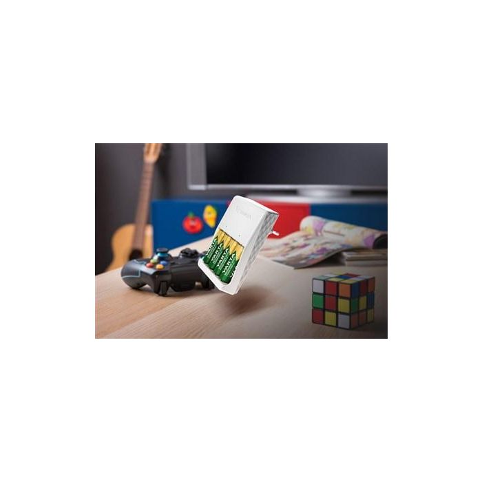 Varta 57657101451 Cargador Pilas 2 o 4 AA/AAA y 4xAA 2100 mAh, Carga Lenta, Voltaje Universal 10