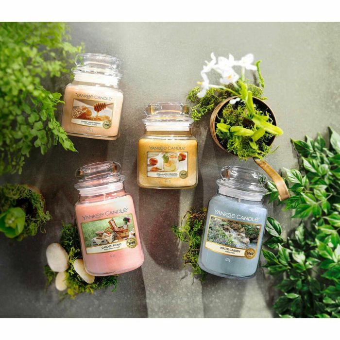 Yankee Candle Classic Medium Jar Candles Scented Candle Calamansi Cocktail 411 gr 3 Yankee Candle Classic Medium Jar Candles Scented Candle Calamansi Cocktail 411 gr 3