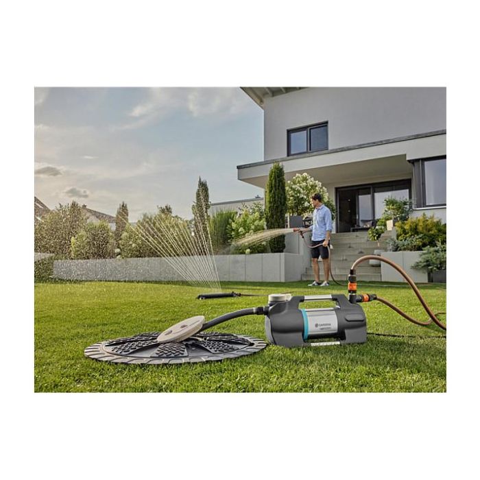 GARDENA 5600 Silent+ Gartenpumpe, Bomba de Agua para Jardín 5600 l/h, 4.7 bar, 900 W, Acero Inoxidable, Protección IPX4, Color Azul y Gris 7 GARDENA 5600 Silent+ Gartenpumpe, Bomba de Agua para Jardín 5600 l/h, 4.7 bar, 900 W, Acero Inoxidable, Protección IPX4, Color Azul y Gris 7