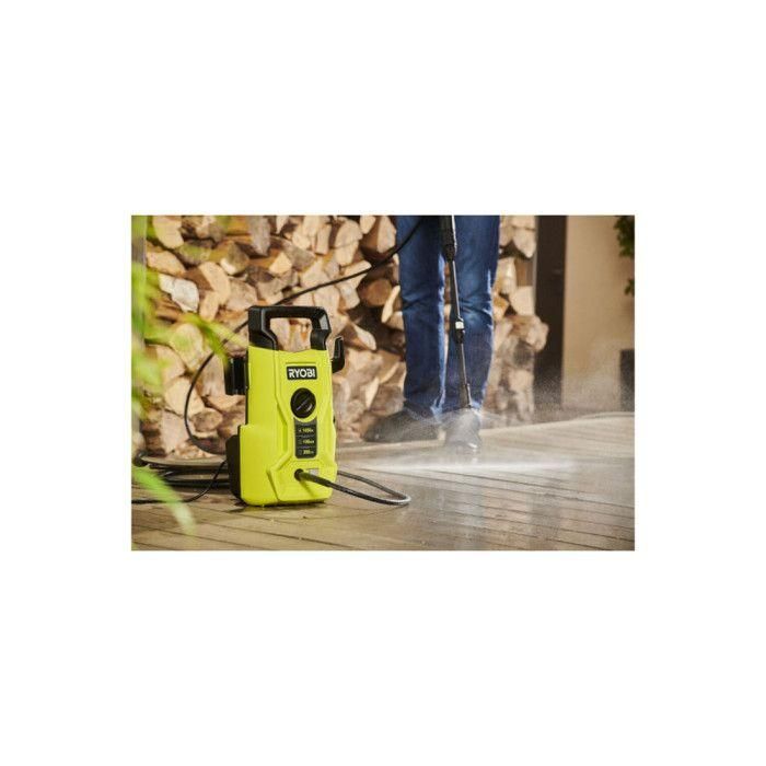Ryobi RY100PWA 1400 W Limpiador de alta presión - 100 barras - 360 L - Flexible 5 M PVC - Lance Vario 2 Ryobi RY100PWA 1400 W Limpiador de alta presión - 100 barras - 360 L - Flexible 5 M PVC - Lance Vario 2