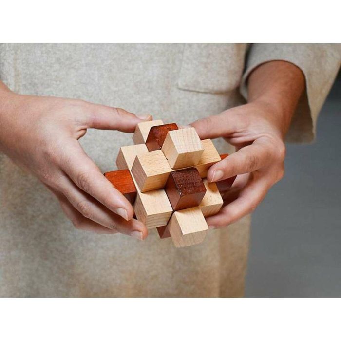 Diamond 10x10 cm. (madera fsc) 2 Diamond 10x10 cm. (madera fsc) 2
