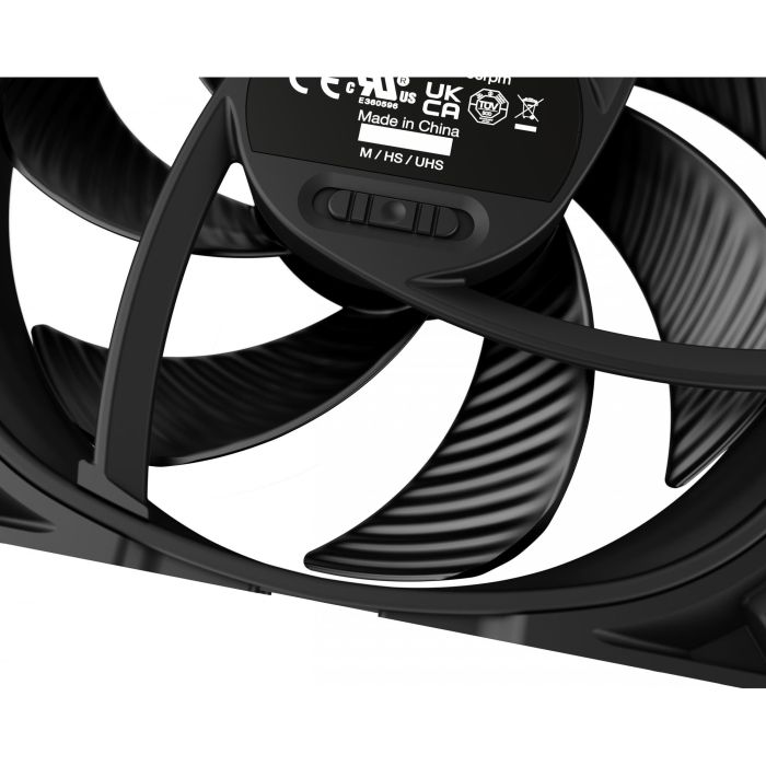 Be Quiet! SILENT WINGS PRO 4 140mm PWM Ventilador Negro 2400 RPM Rodamiento Dinámico Fluido (FDB) 4 Pines 3