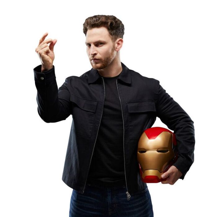 Hasbro HASF90165L0 Casco electrónico Iron Man Marvel Legends con efectos de luz coleccionable premium para adultos 13 Hasbro HASF90165L0 Casco electrónico Iron Man Marvel Legends con efectos de luz coleccionable premium para adultos 13
